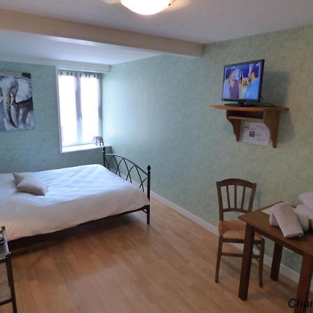 Auberge Des Petits Hotel Saint-Igny-de-Vers Екстериор снимка