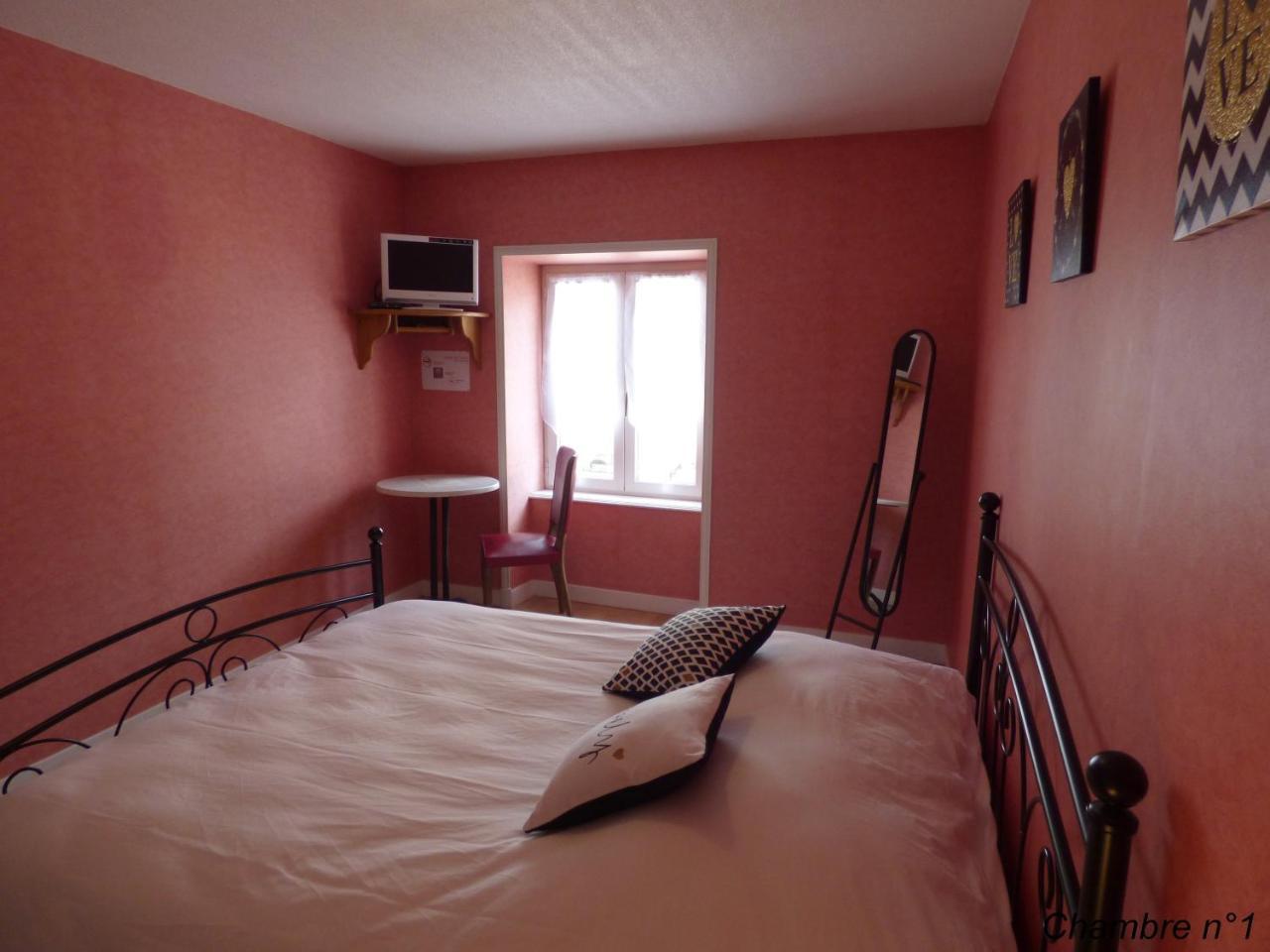 Auberge Des Petits Hotel Saint-Igny-de-Vers Екстериор снимка