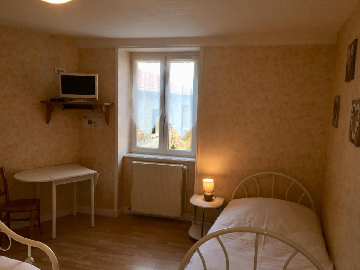 Auberge Des Petits Hotel Saint-Igny-de-Vers Екстериор снимка
